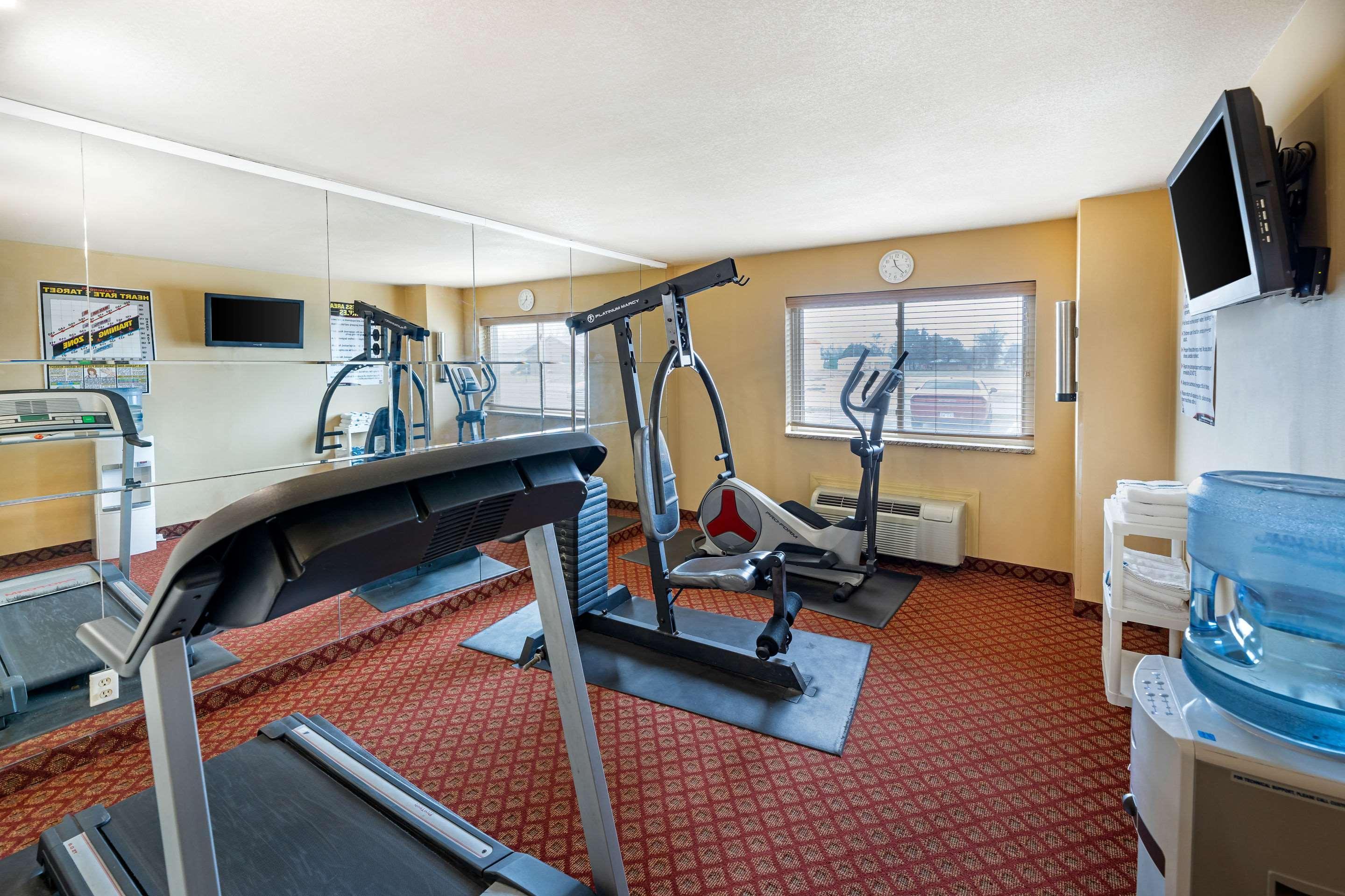 Rodeway Inn South Hutchinson Extérieur photo