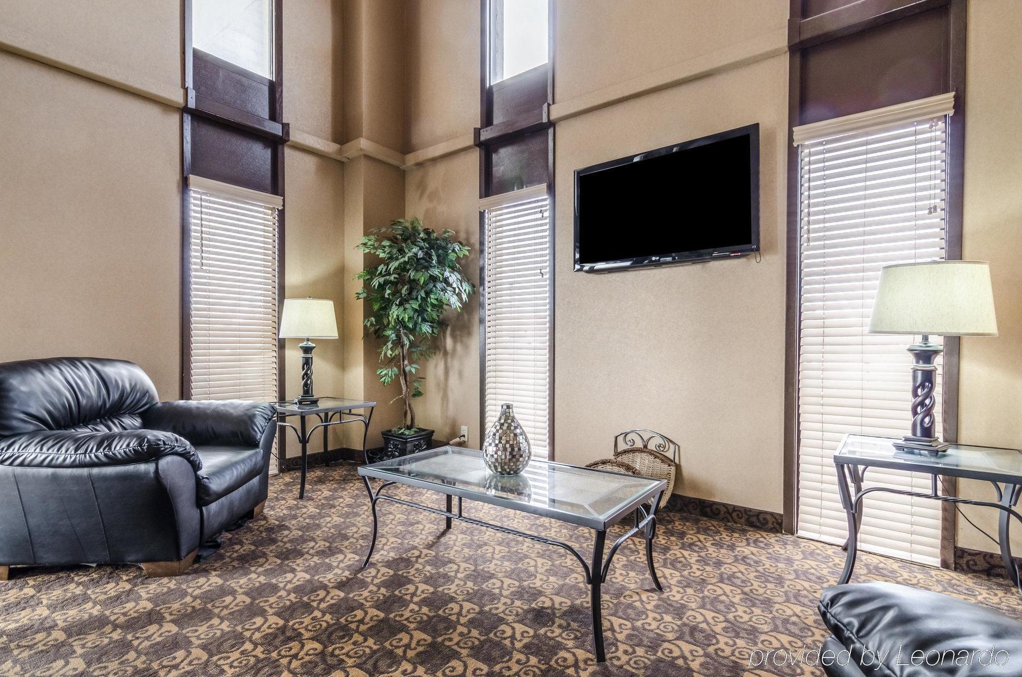 Rodeway Inn South Hutchinson Extérieur photo